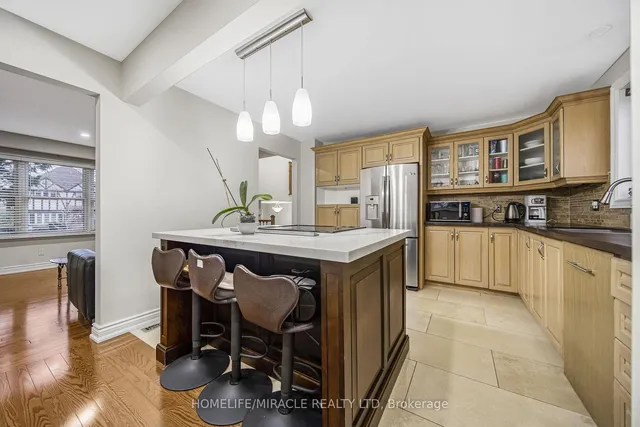 Additional image 28 of 38 River View Dr