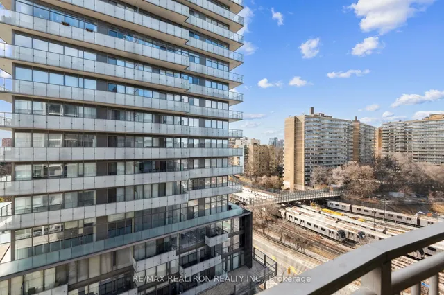 Additional image 13 of 18 Merton St Unit 906