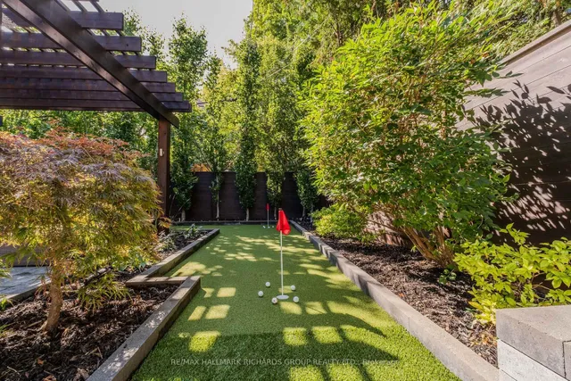 Additional image 31 of 12 Walter St