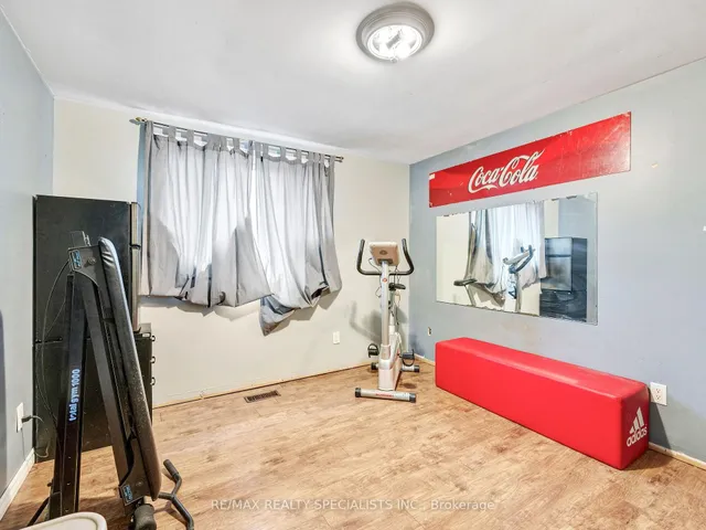 Additional image 25 of 19 Blenheim Dr