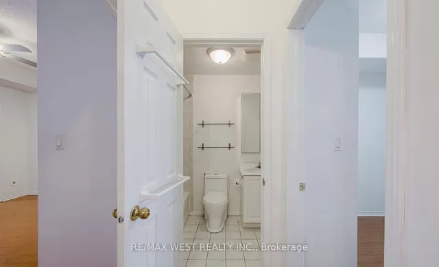 Additional image 14 of 901 Kennedy Rd Unit 26