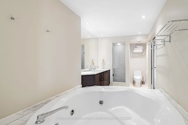 Additional image 25 of 175 Cumberland St Unit 1711