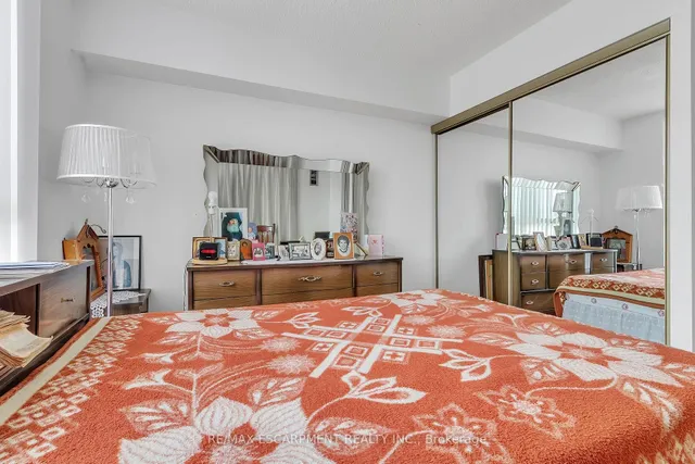 Additional image 30 of 24 Southport St Unit 756