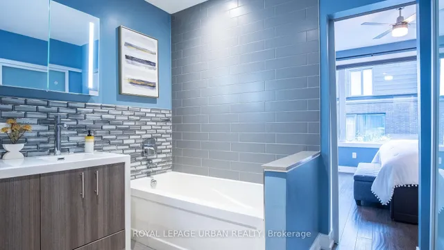 Additional image 23 of 207A Manning Ave