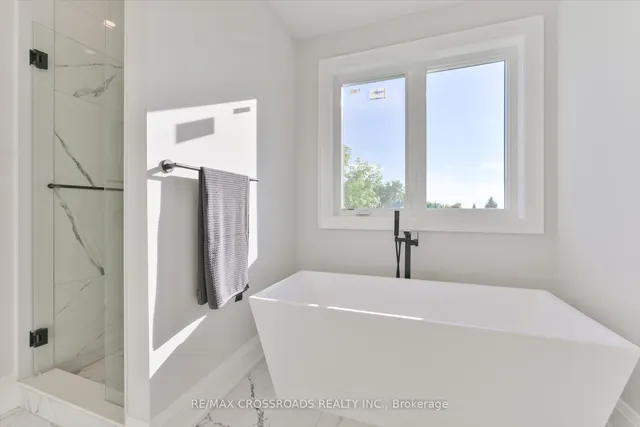 Additional image 25 of 84 Westbourne Ave