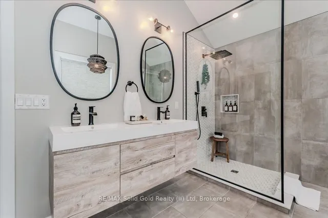 Additional image 28 of 1380 Doon Village Rd