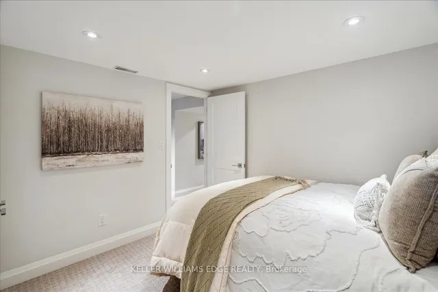 Additional image 29 of 4 Fernwood Cres