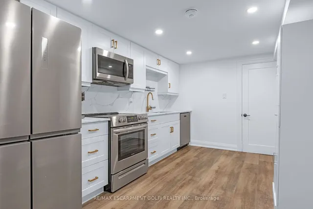 Additional image 26 of 64 Hildegard Dr