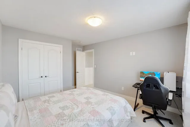 Additional image 44 of 111 Vineberg Dr