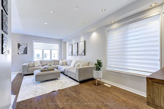 Additional image 4 of 37 Coastline Dr