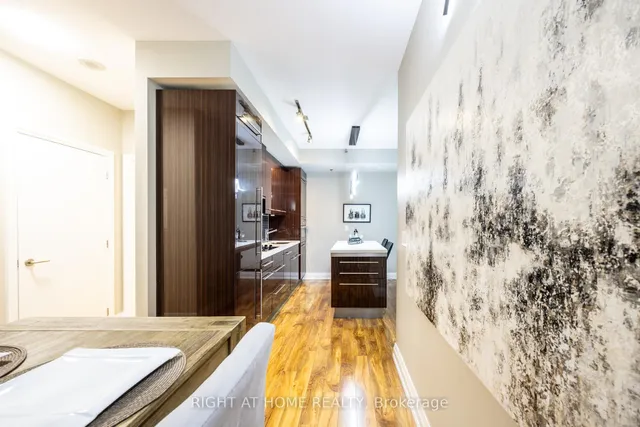 Additional image 8 of 80 John St Unit 1101