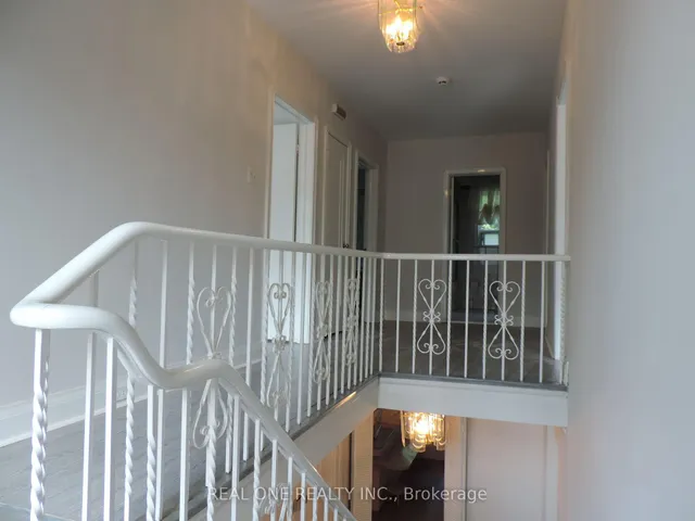 Additional image 10 of 616 Briar Hill Ave