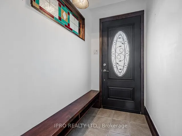 Additional image 10 of 239 Lumsden Ave