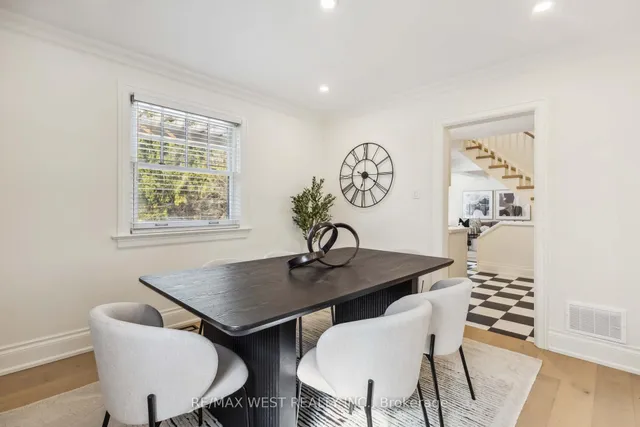 Additional image 10 of 4 Harding Blvd