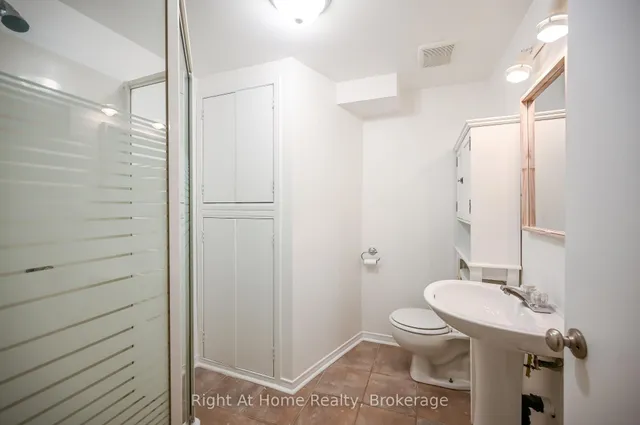 Additional image 15 of 365 FIDDLERS GREEN Rd