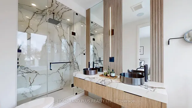 Additional image 23 of 116 Deloraine Ave