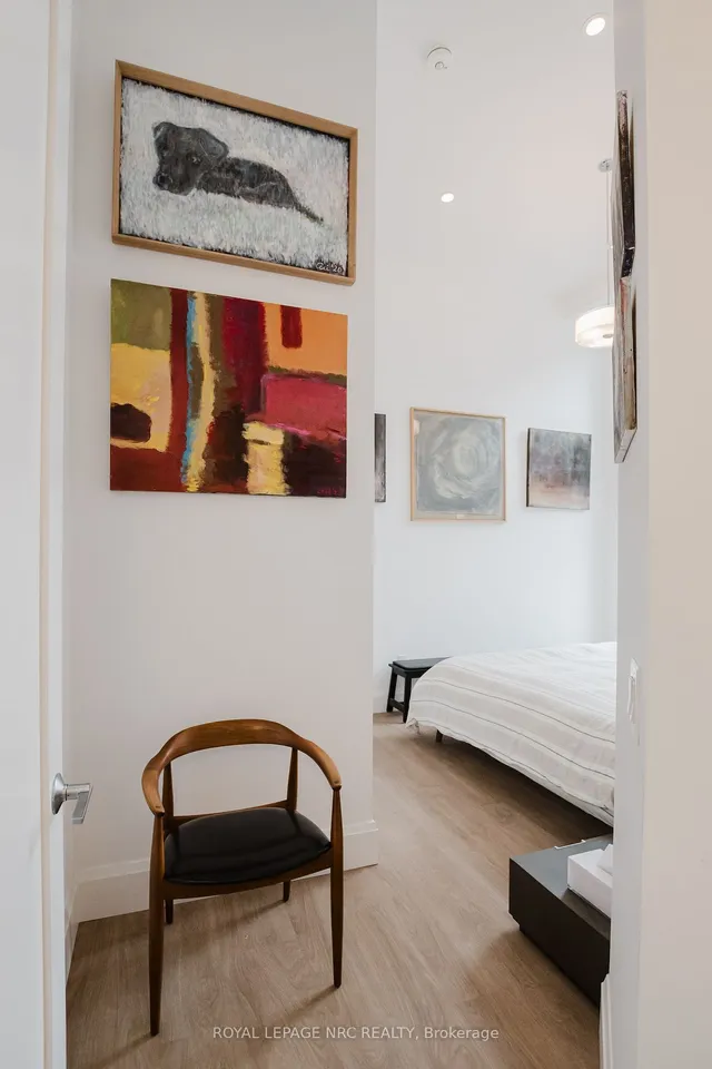 Additional image 18 of 118 King St Unit LPH13