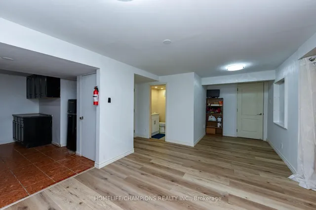 Additional image 32 of 41 Broadbridge Dr