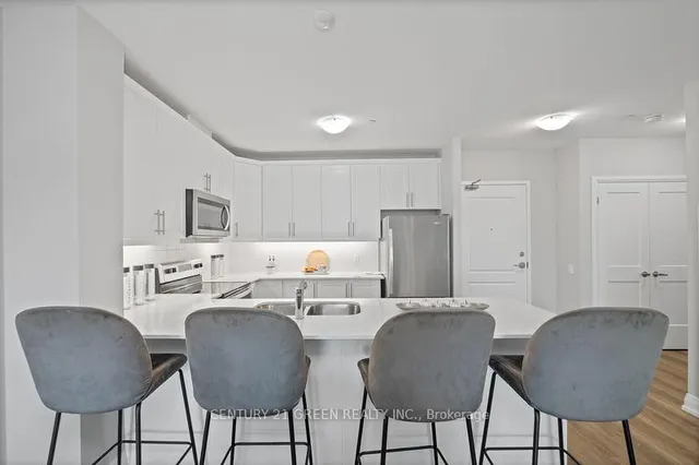 Additional image 10 of 830 Megson Terr Unit 320