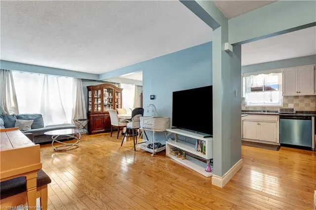 Additional image 6 of 67 Martinglen Cres
