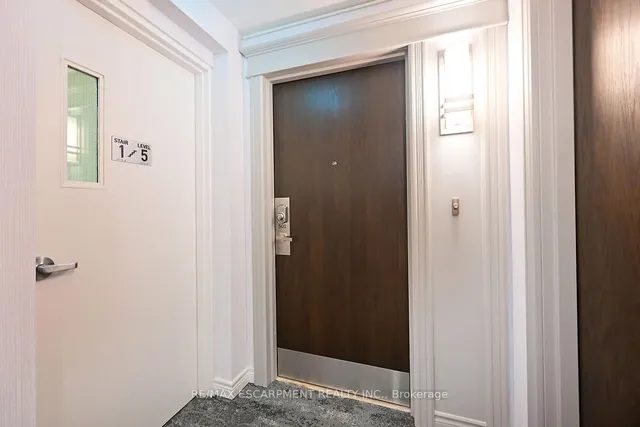 2000 Creekside Dr Unit 501