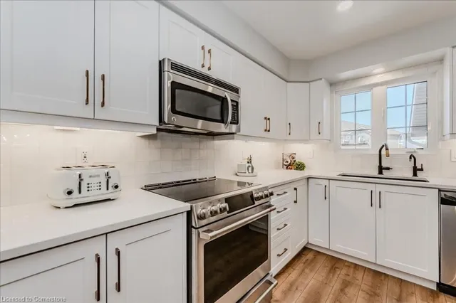 Additional image 6 of 240 West Meadow Drive Dr Unit C14