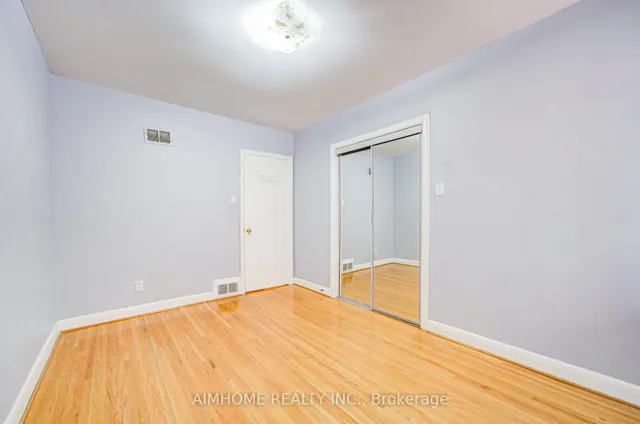 Additional image 22 of 12 Sorrel Crt