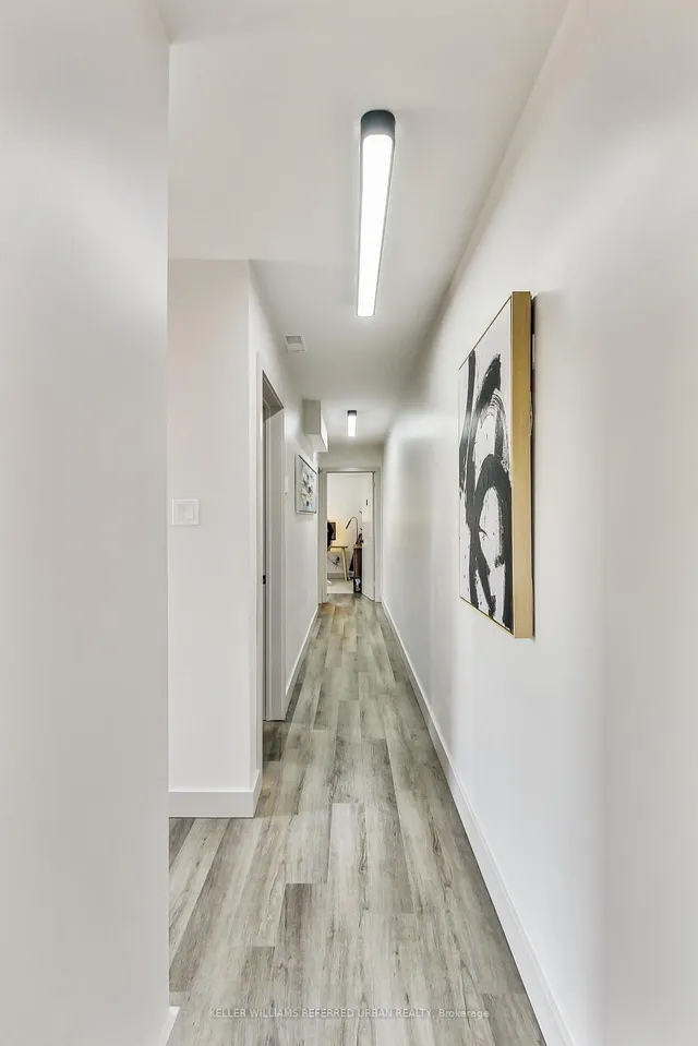 Additional image 21 of 205 Bathurst St