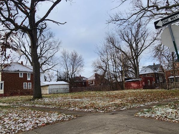 3065 Sheridan St, Detroit, MI 48214
