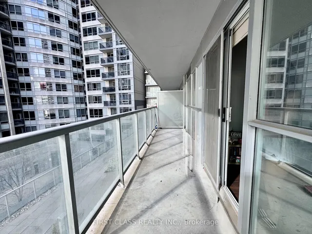 Additional image 12 of 352 Front St Unit 319