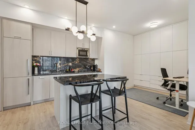 Additional image 15 of 280 Howland Ave Unit 530