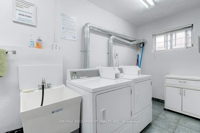 Additional image 18 of 2373 King St Unit 17