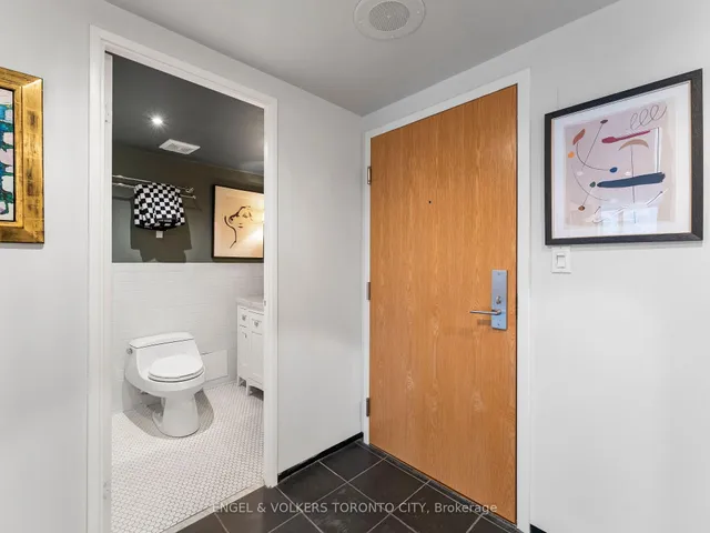 Additional image 27 of 35 Church St Unit 811