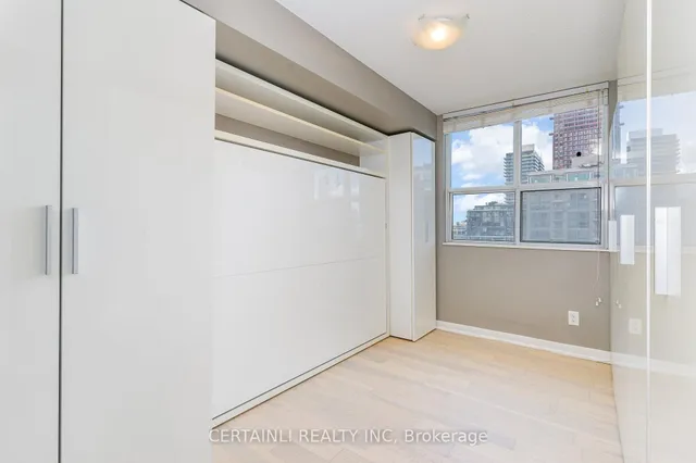 Additional image 17 of 313 Richmond St Unit 1161