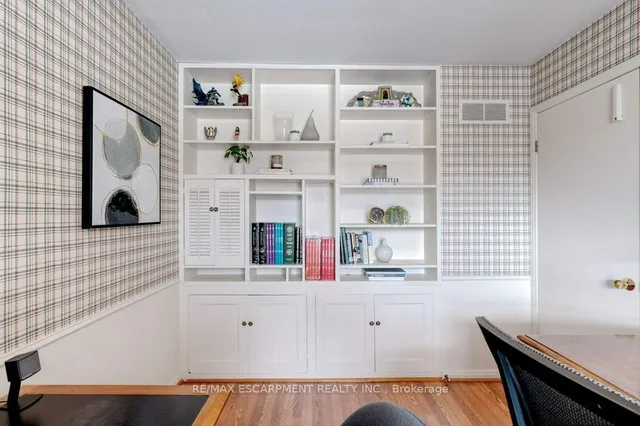 Additional image 22 of 4471 Tremineer Ave