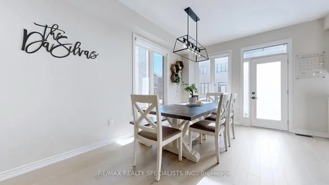 Additional image 8 of 462 Bergamot Ave