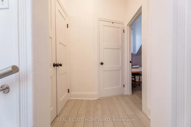 Additional image 29 of 98 Edwin Ave