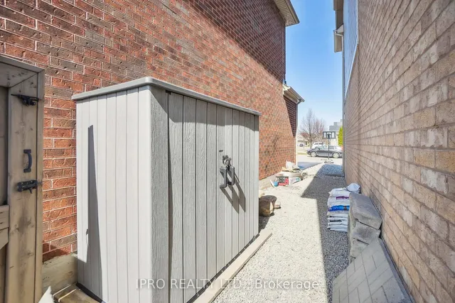 Additional image 39 of 49 Monza Dr