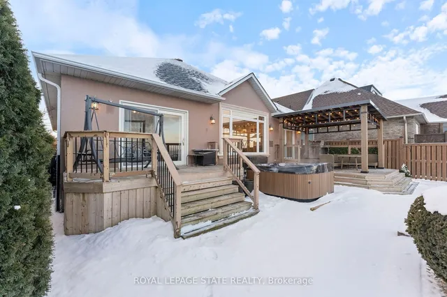 Additional image 32 of 66 Seabreeze Cres