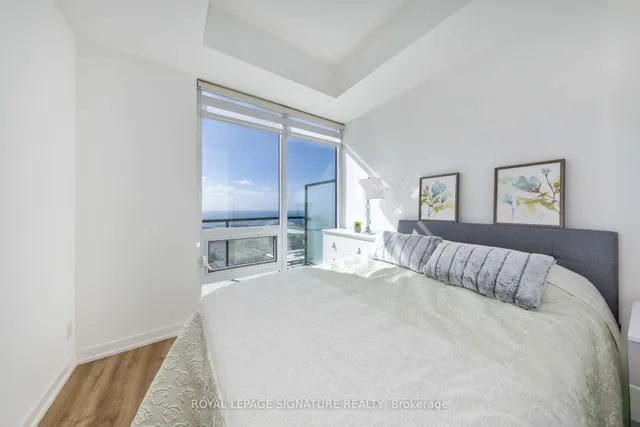 Additional image 15 of 135 East Liberty St Unit PH9