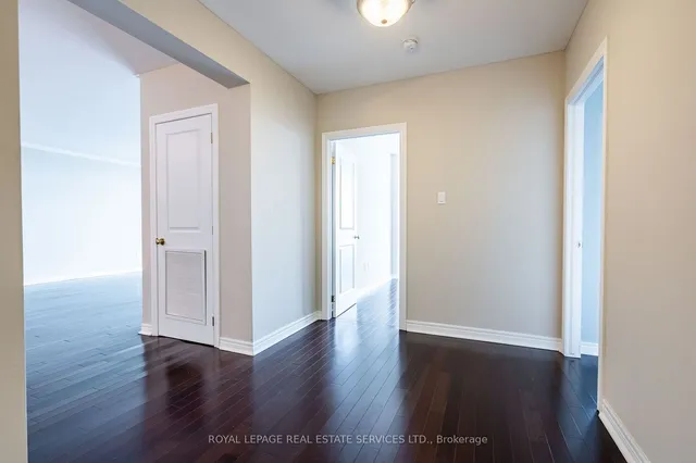 Additional image 9 of 1998 Ironstone Dr Unit 906