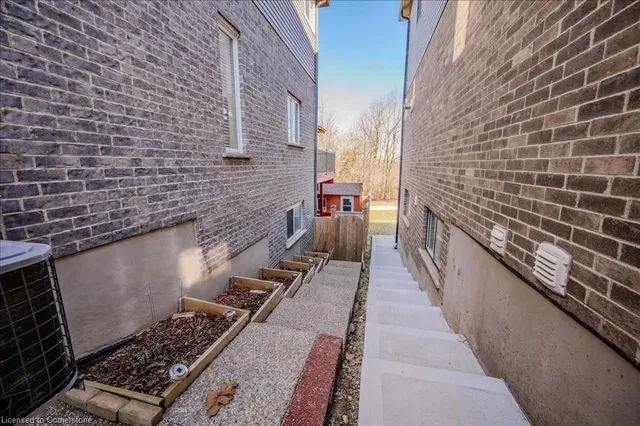 Additional image 41 of 82 River Ridge St