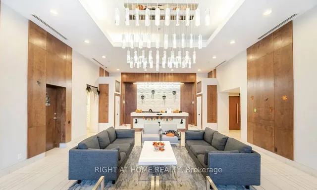 Additional image 3 of 2220 Lake Shore Blvd Unit 2005