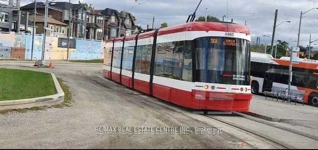 Additional image 31 of 3621 Lakeshore Blvd Unit 504