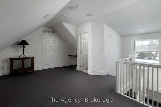 Additional image 30 of 347 EAST HART Cres