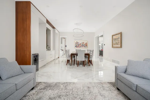 Additional image 8 of 313 Hillhurst Blvd