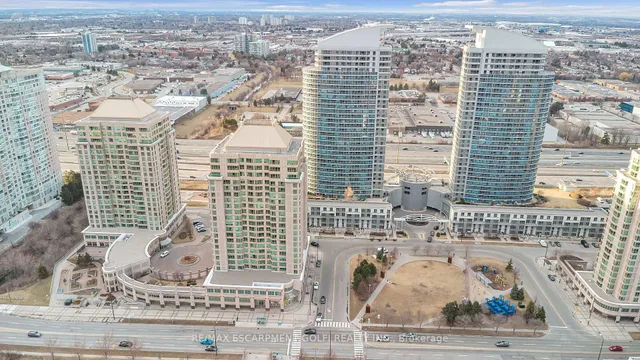 Additional image 35 of 8 Lee Centre Dr Unit PH203