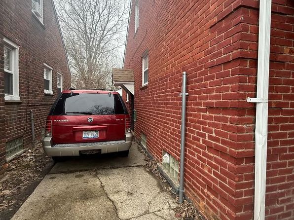 7745 Fielding St, Detroit, MI 48228