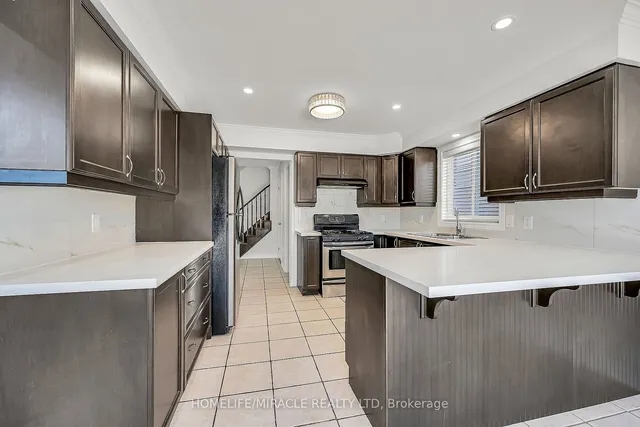 Additional image 15 of 226 Spring valley Cres