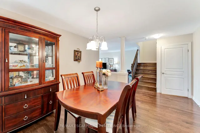 Additional image 11 of 19 COLORADO Blvd